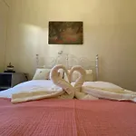Hostl - Beds & Rooms - The Hostel Inn Paphos, Old Town