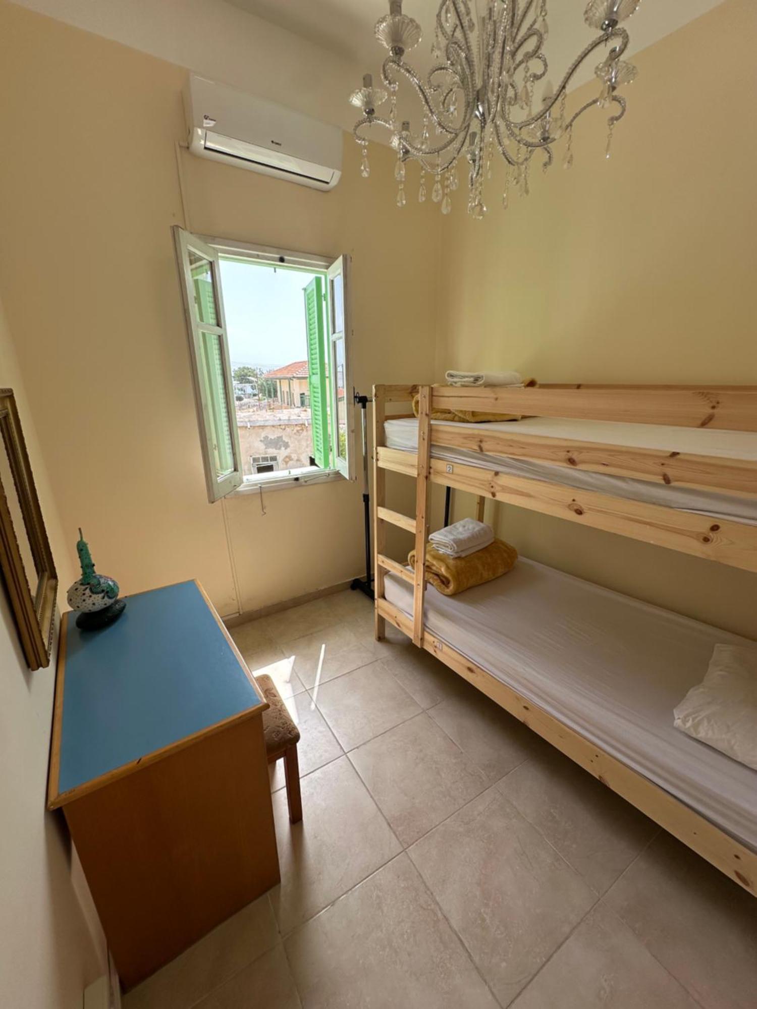 Hostl - Beds & - The Paphos, Old Town *