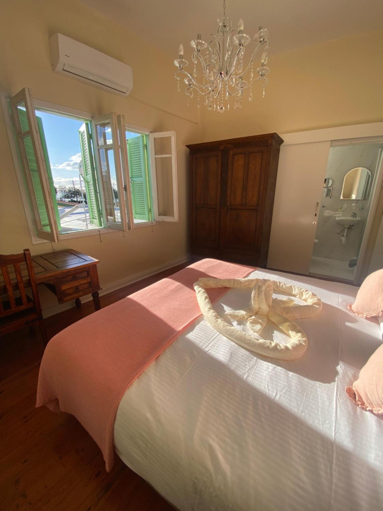 Hostl - Beds & - The Paphos, Old Town