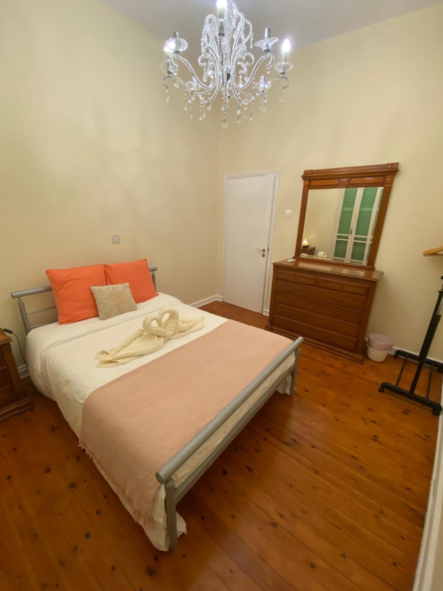 Hostel Hostl - Beds & - The Paphos, Old Town