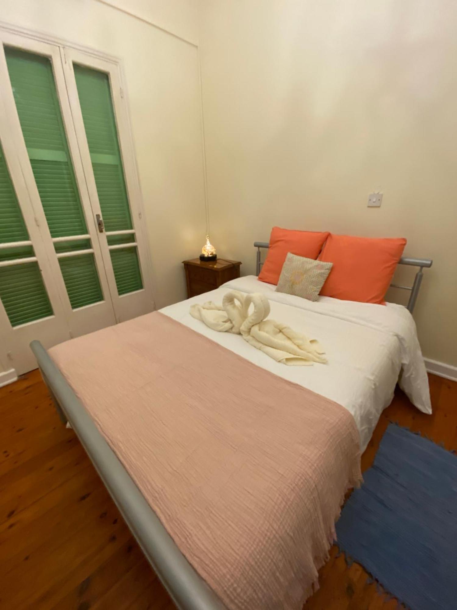 Hostl - Beds & - The Paphos, Old Town Hostel Paphos